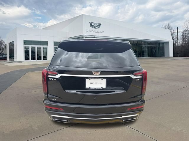 Certified 2025 Cadillac XT6 Premium Luxury w/ LPO, Floor Liner Package AWD/4WD image 4