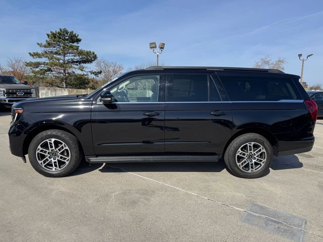 Certified 2025 Ford Expedition Max Active image 5