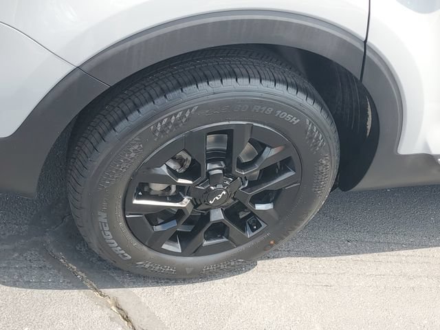 Certified 2023 Kia Telluride SX X-Pro AWD/4WD image 5