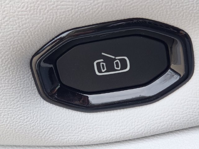 New 2026 Jeep Cherokee Laredo AWD/4WD image 29