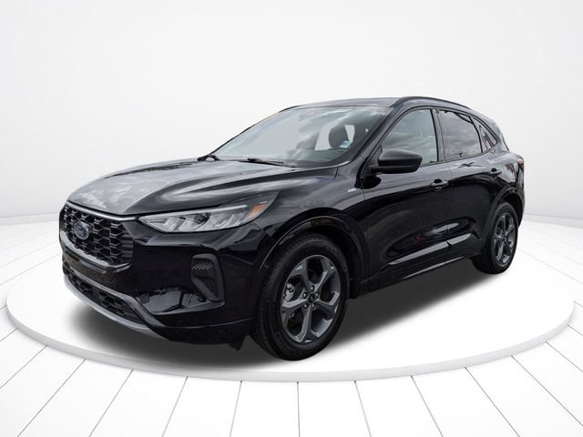 Used 2023 Ford Escape ST-Line w/ Tech Pack #1 FWD image 7
