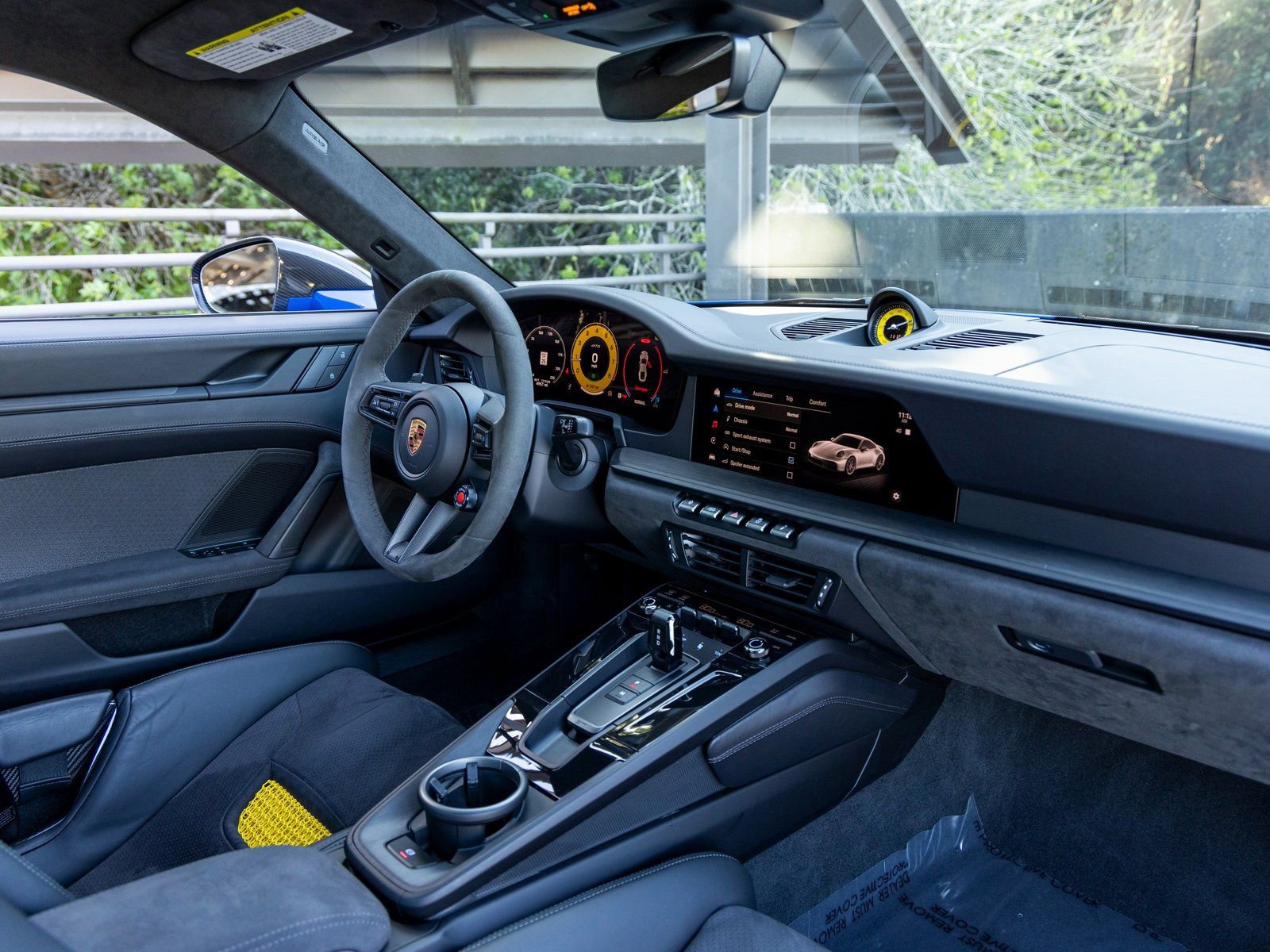 Certified 2025 Porsche 911 Carrera GTS RWD image 47