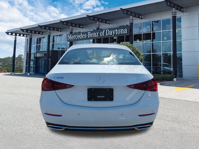 Used 2025 Mercedes-Benz C 300 Sedan image 5