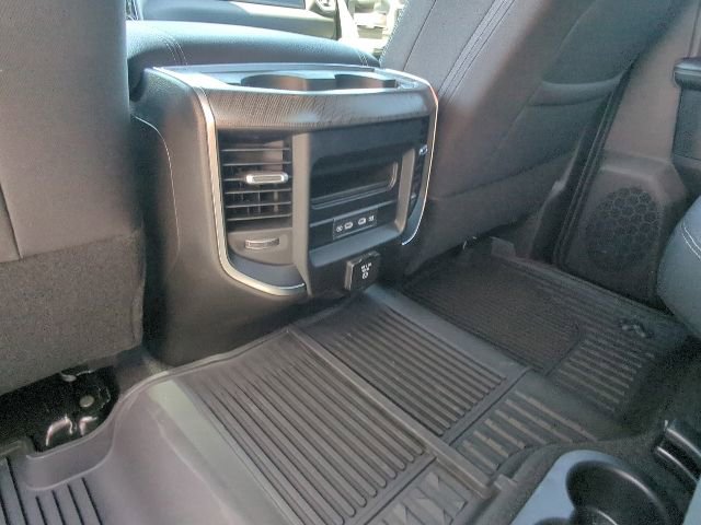 New 2026 RAM 3500 Big Horn AWD/4WD image 28