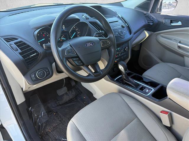 Used 2018 Ford Escape SE image 12