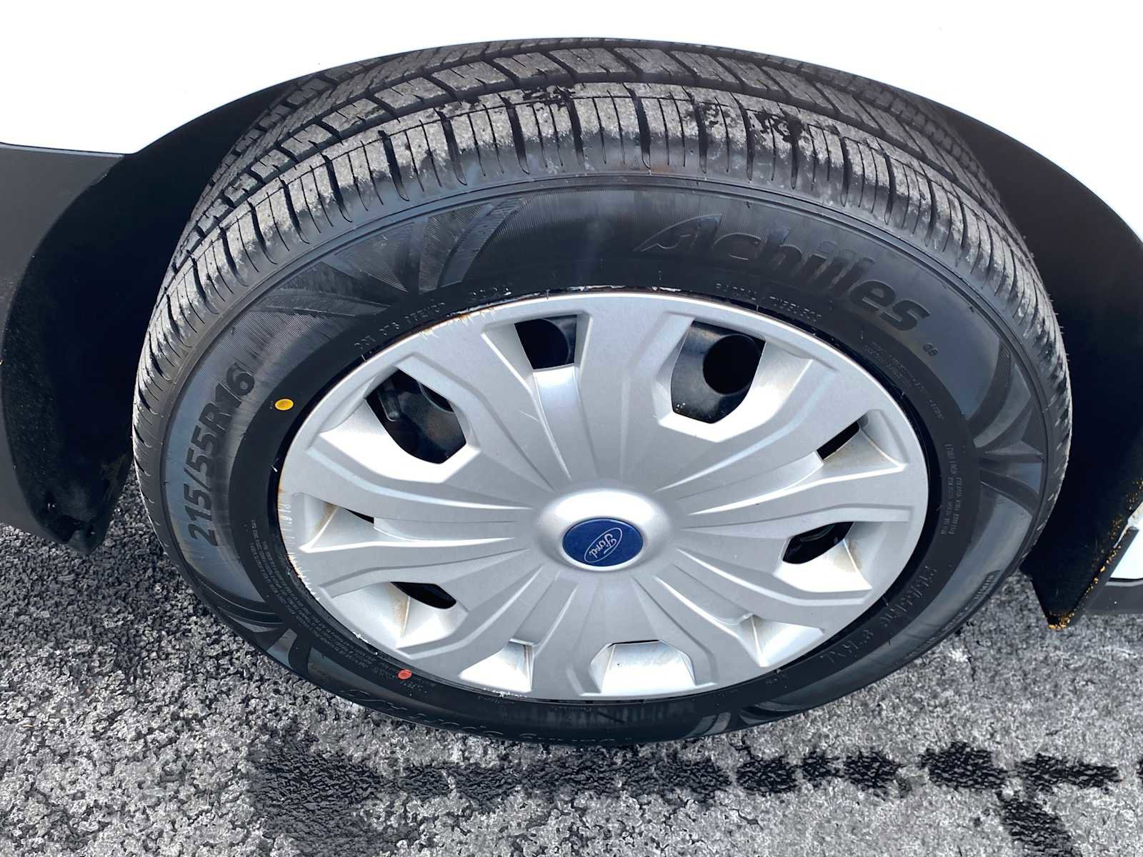 Used 2020 Ford Transit Connect XL image 32