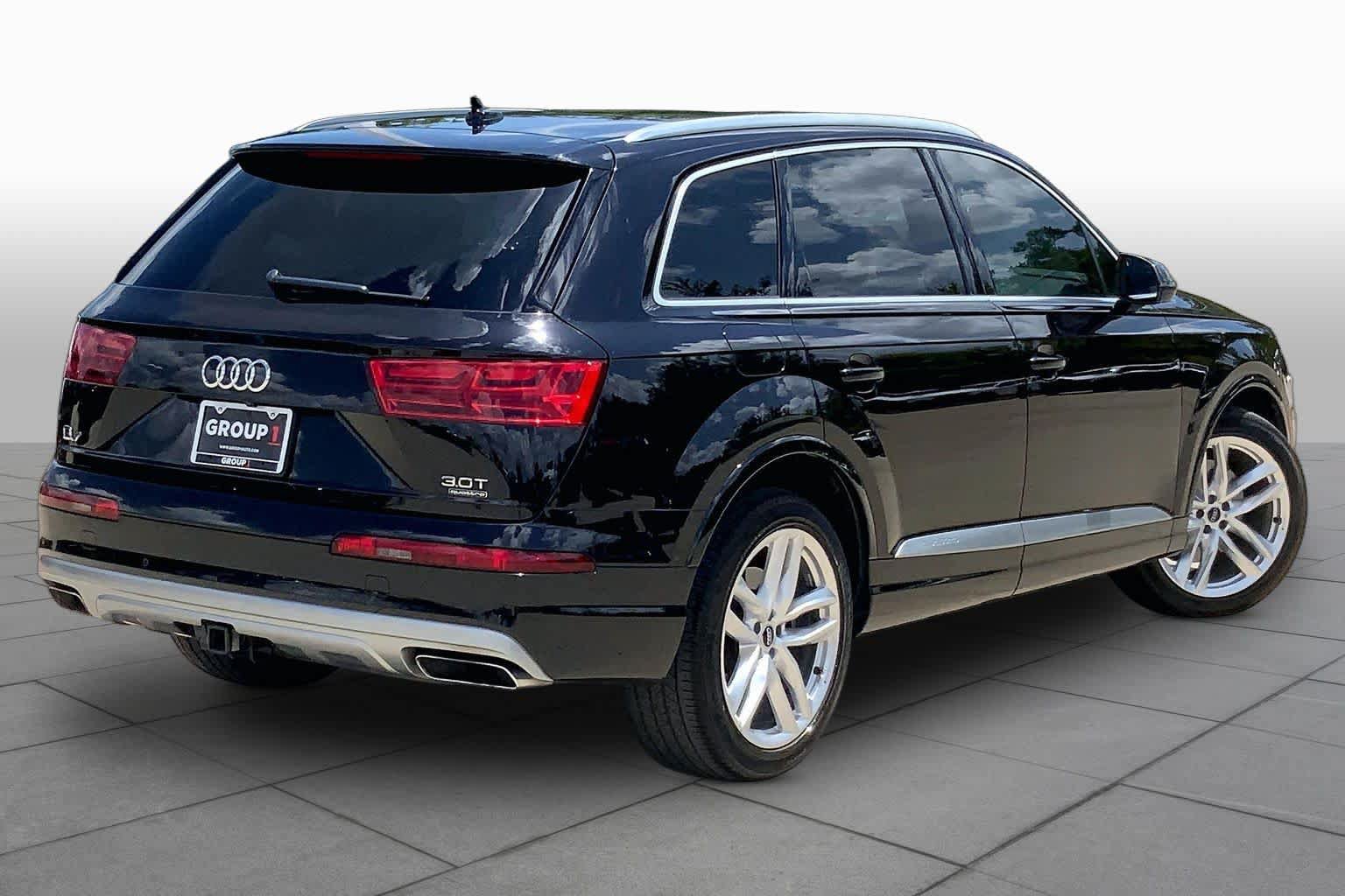 Used 2018 Audi Q7 3.0T Prestige AWD/4WD image 13