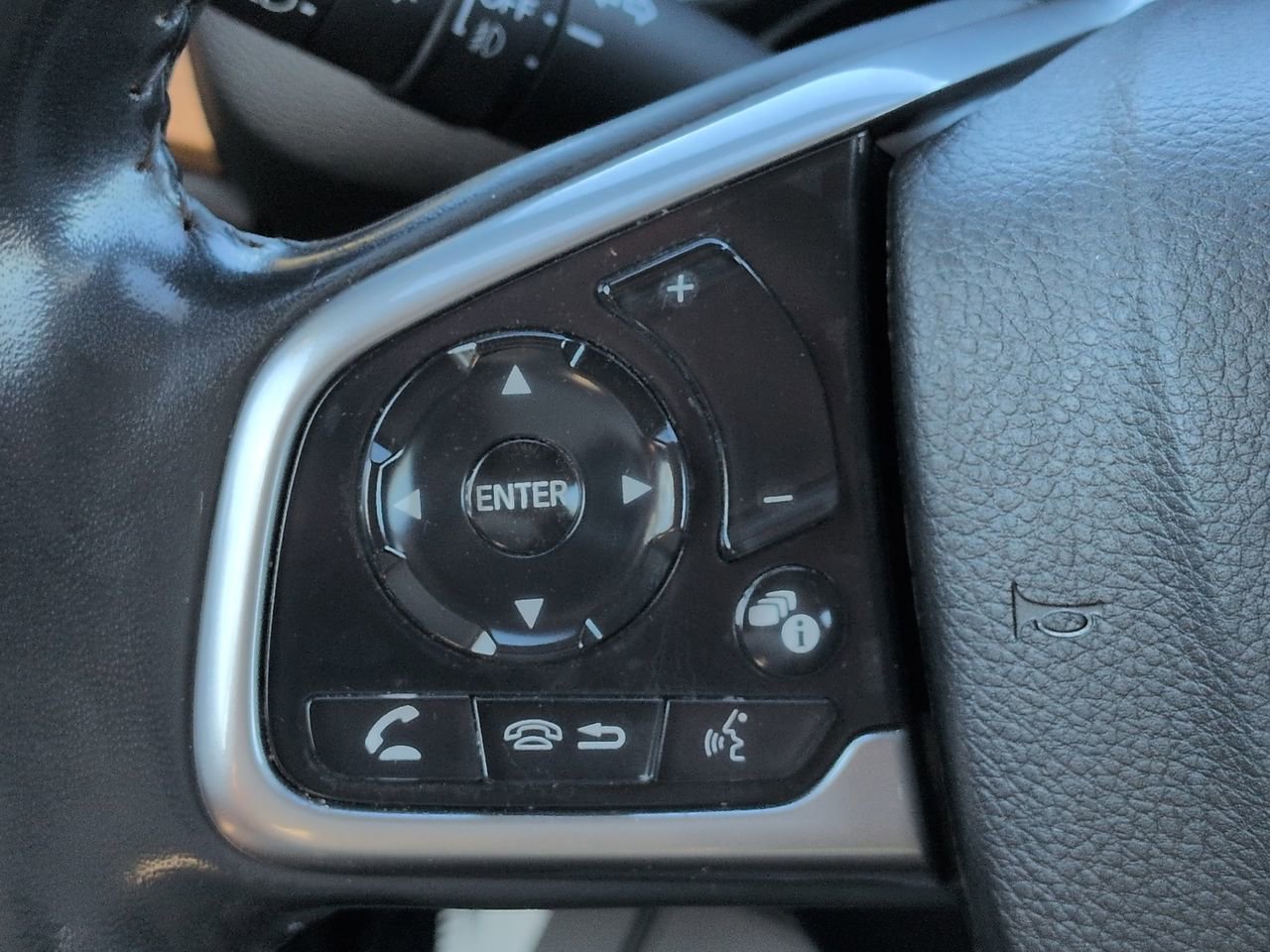 Used 2021 Honda CR-V EX-L image 23