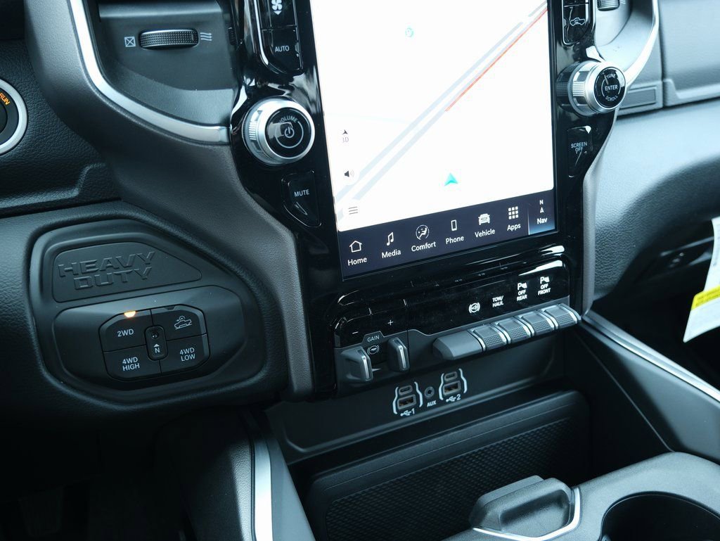 New 2026 RAM 2500 Big Horn AWD/4WD image 22