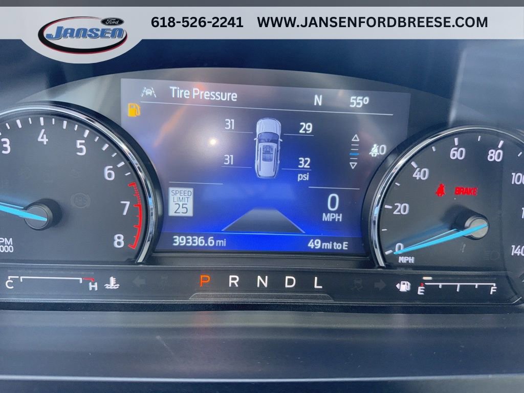 Used 2022 Ford Explorer XLT w/ Equipment Group 202A AWD/4WD image 18