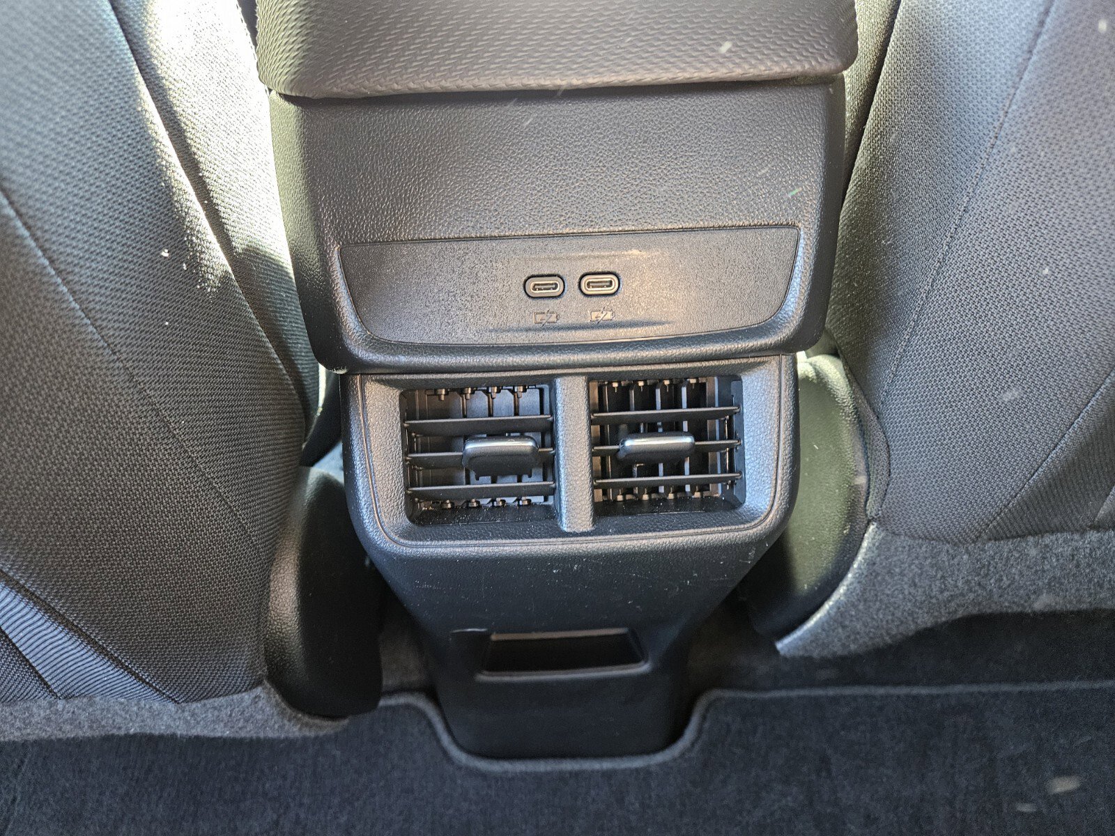 Used 2025 Chevrolet Equinox LT image 11