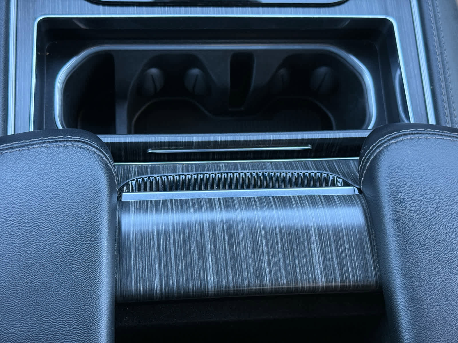 Used 2023 Jeep Wagoneer L Series II image 21