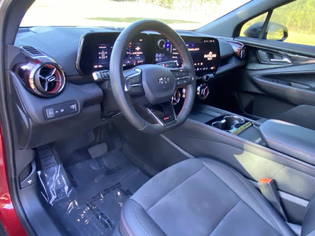 Used 2025 Chevrolet Blazer EV RS AWD/4WD image 23