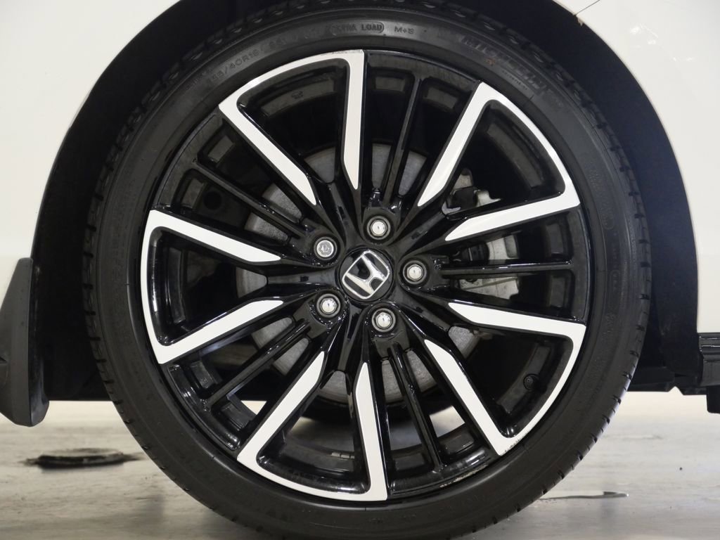 Used 2024 Honda Accord Touring image 7