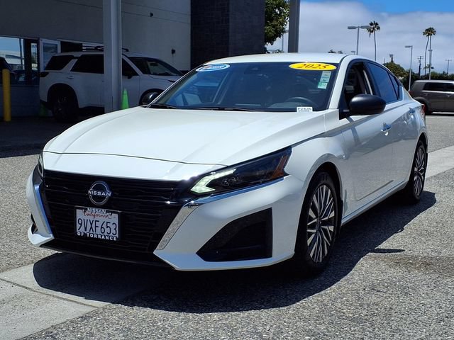 Used 2025 Nissan Altima 2.5 SV FWD image 27