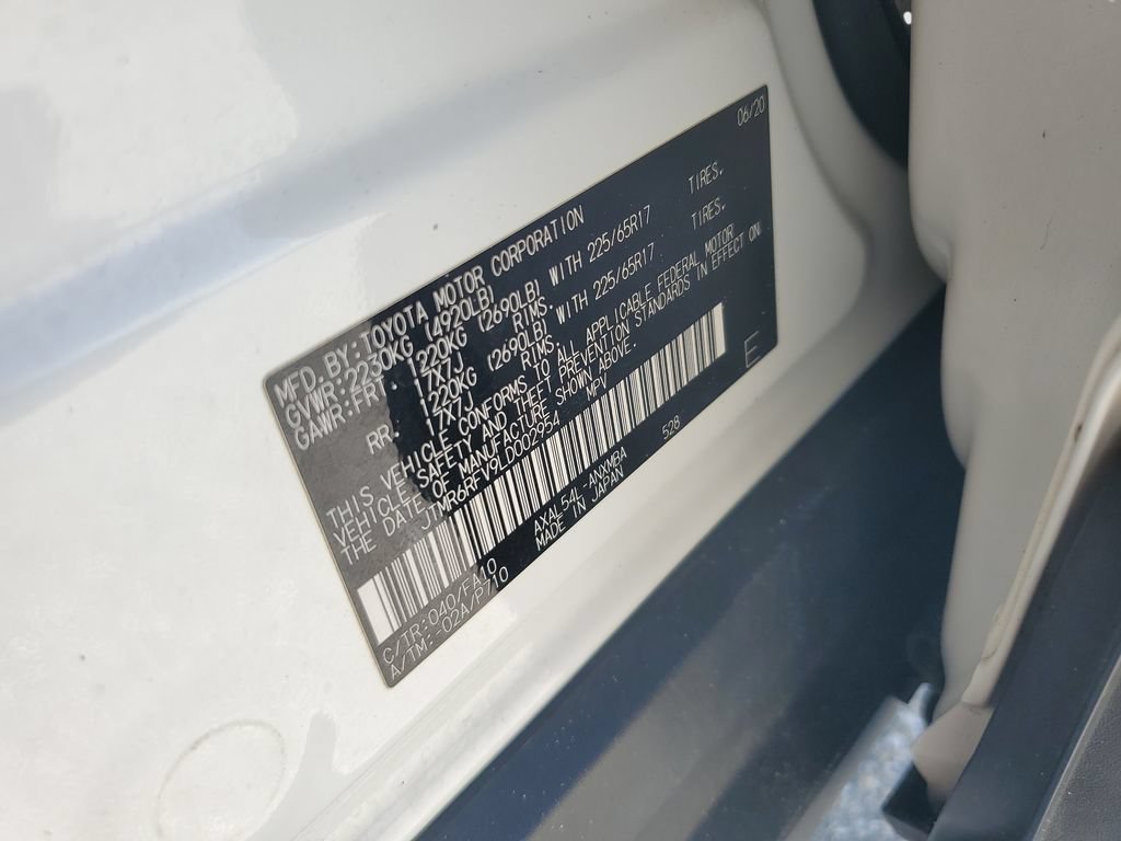 Used 2020 Toyota RAV4 XLE w/ Convenience Package AWD/4WD image 28