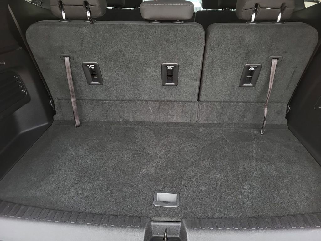 Certified 2025 GMC Acadia Elevation image 25