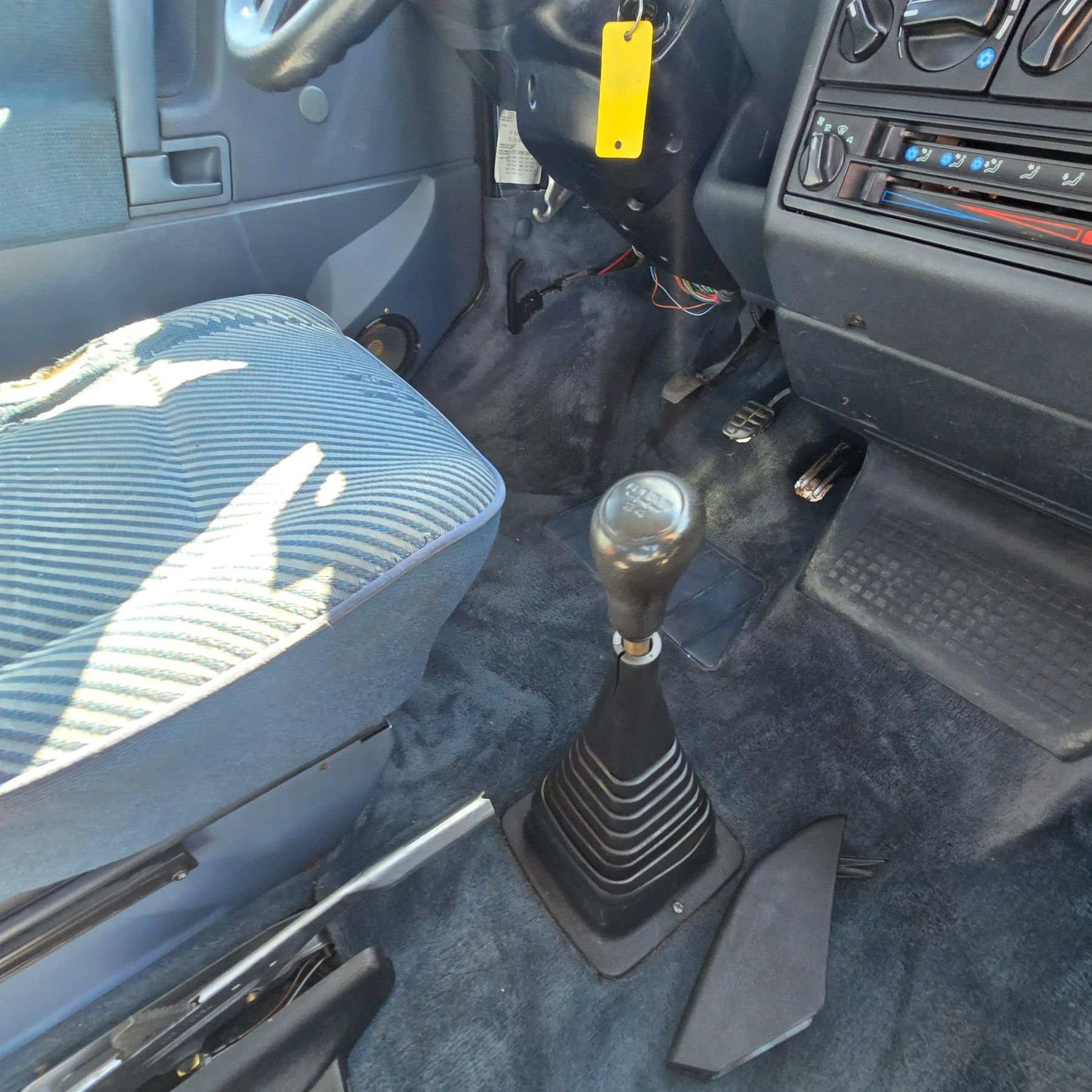 Used 1993 Volkswagen Eurovan GL image 15