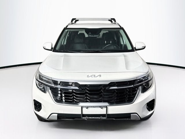 Certified 2024 Kia Seltos EX AWD/4WD image 2