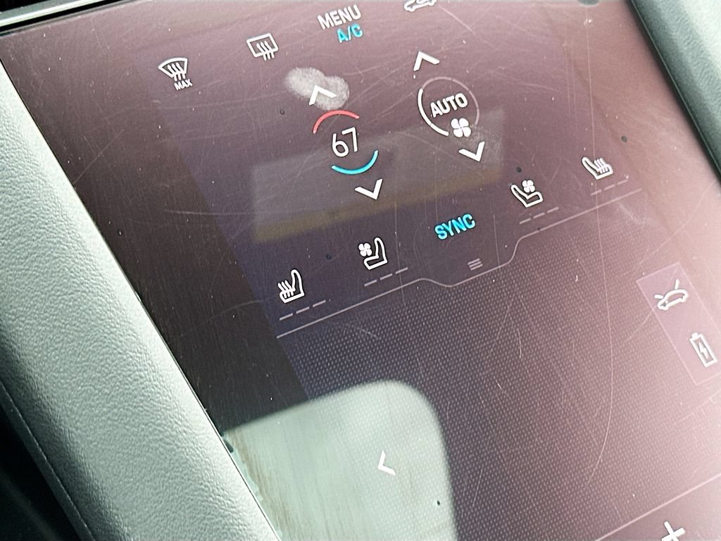 New 2026 Porsche Taycan 4S AWD/4WD image 23