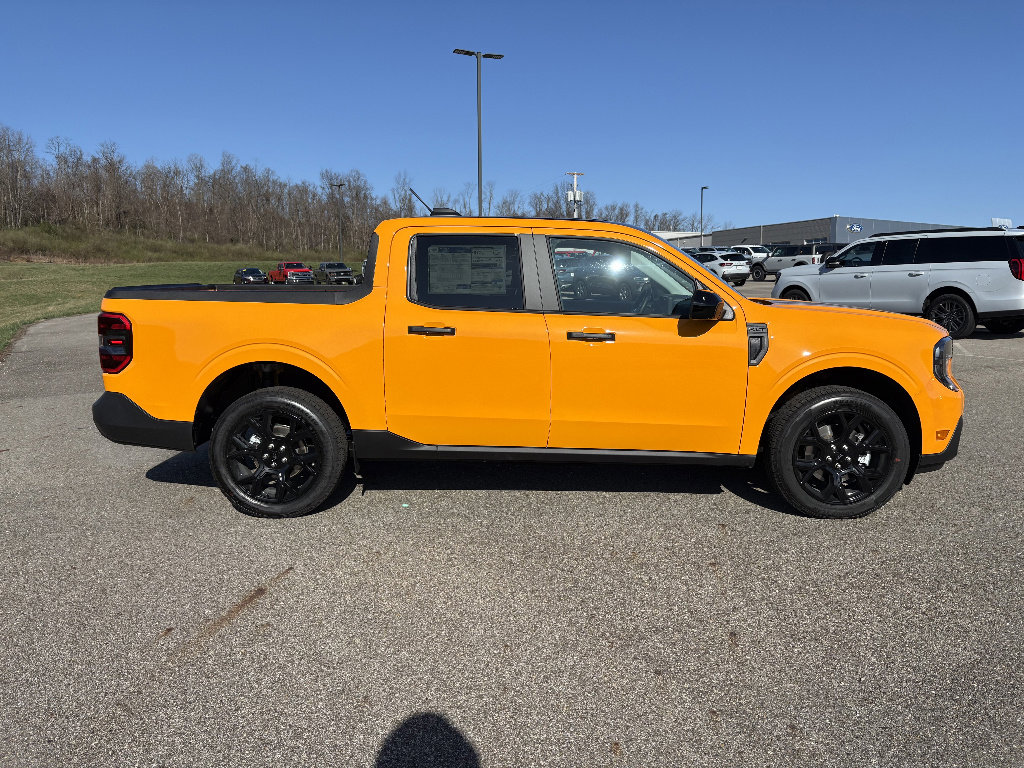 New 2026 Ford Maverick XLT w/ Equipment Group 301A AWD/4WD image 6