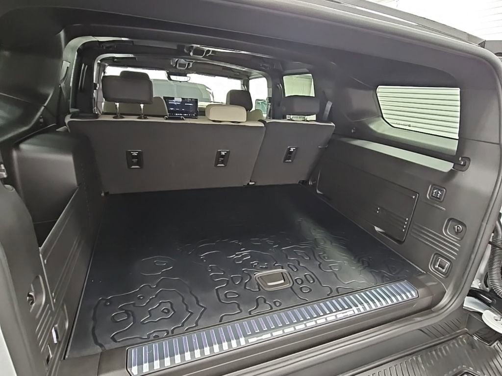 New 2026 GMC Hummer EV SUV image 37