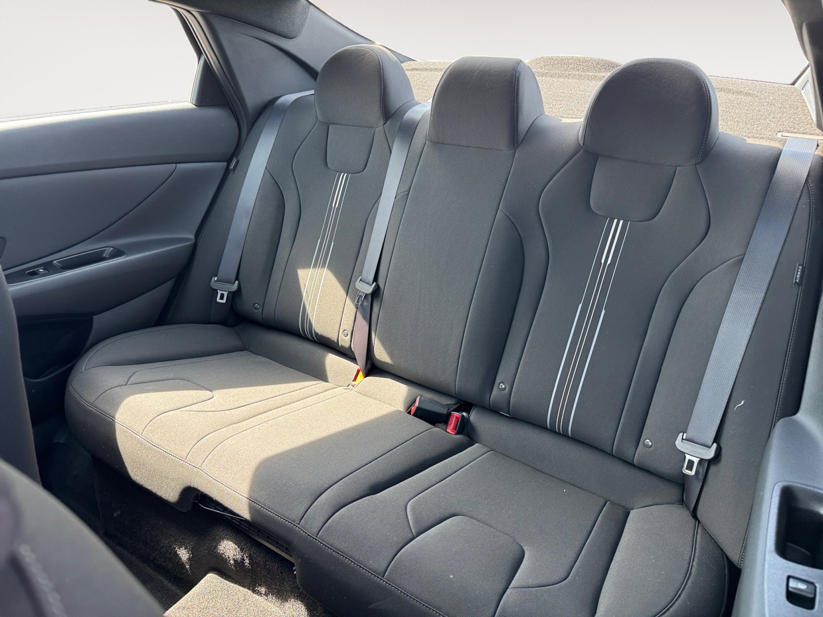 New 2025 Hyundai Elantra SEL image 13