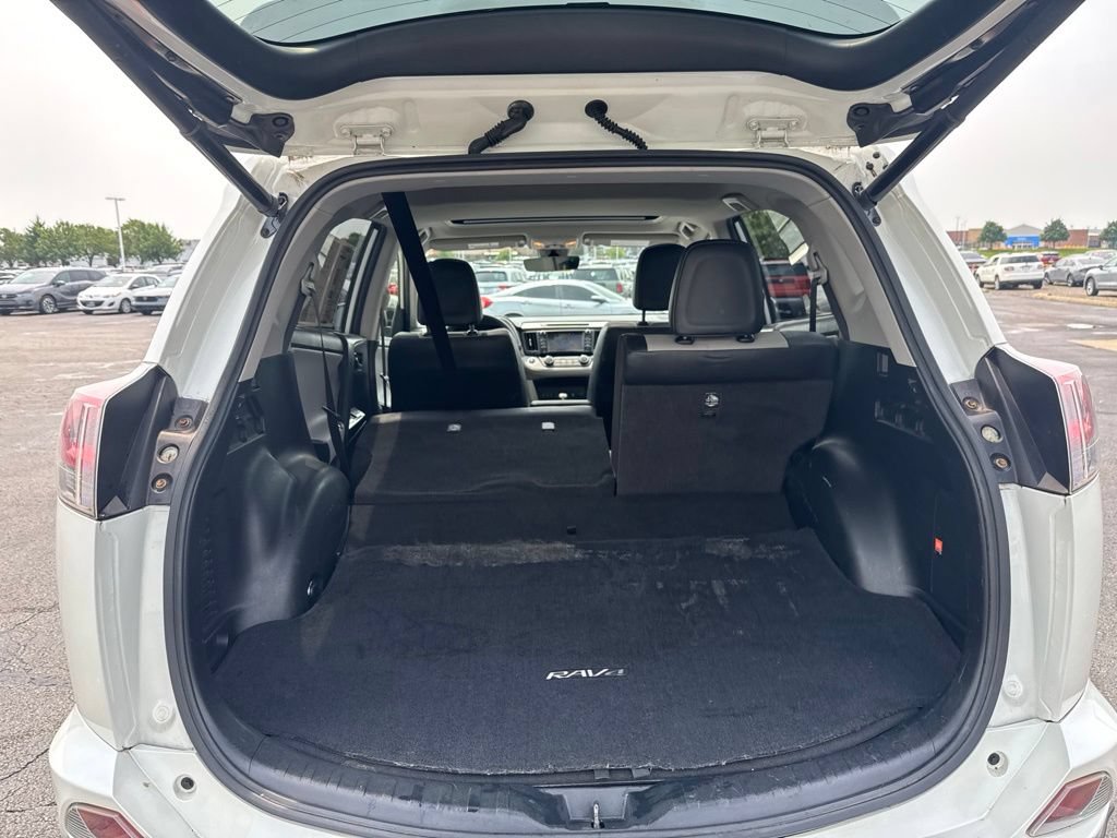 Used 2016 Toyota RAV4 Limited w/ Advanced Technology Package AWD/4WD image 40