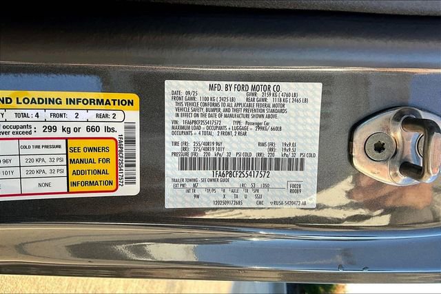 Used 2025 Ford Mustang GT Premium w/ GT Performance Package image 8