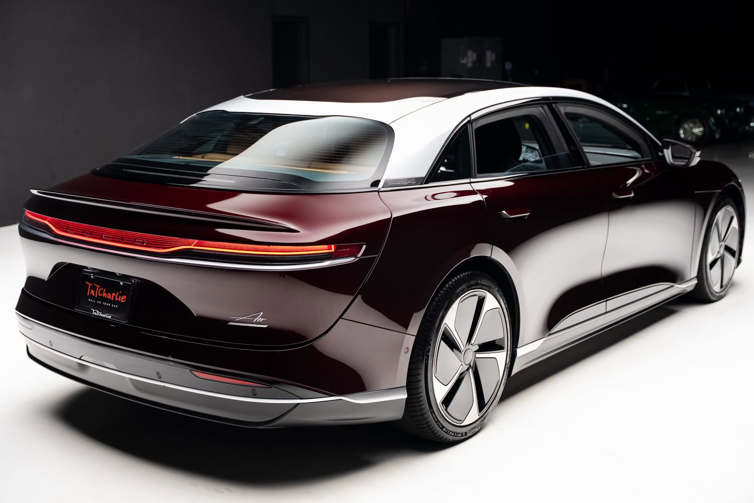 Used 2023 Lucid Air Touring AWD/4WD image 34