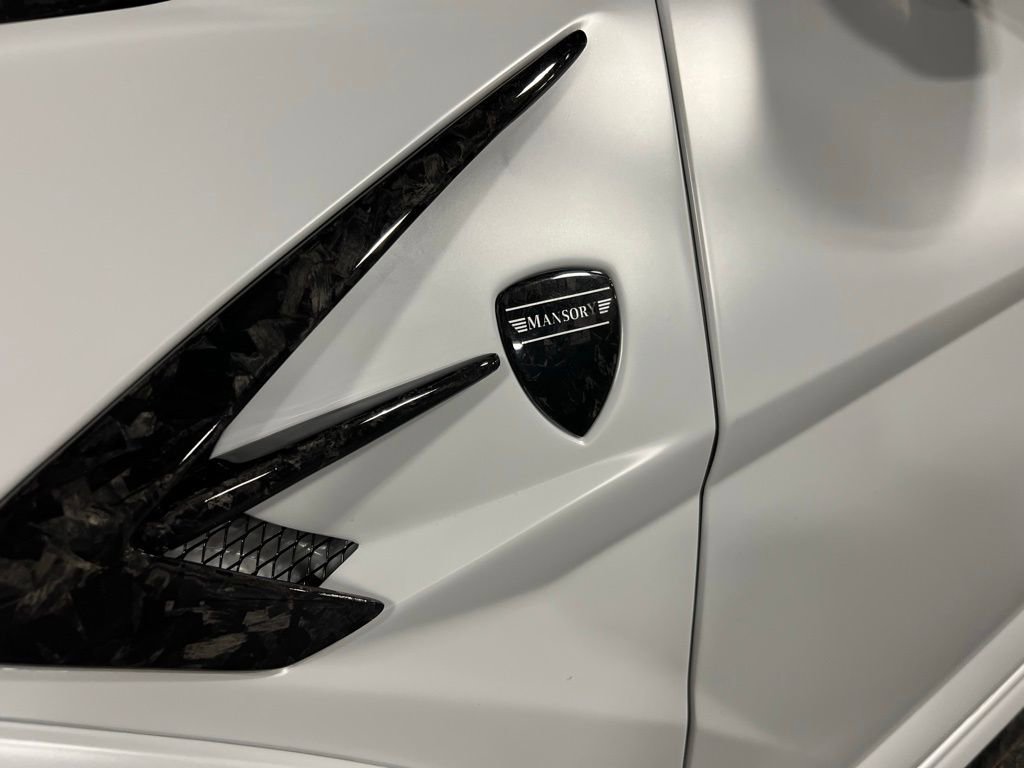 Used 2019 Lamborghini Urus image 8