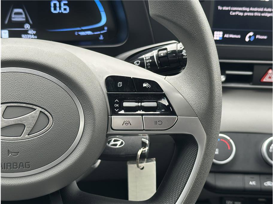 Used 2024 Hyundai Elantra SE image 21
