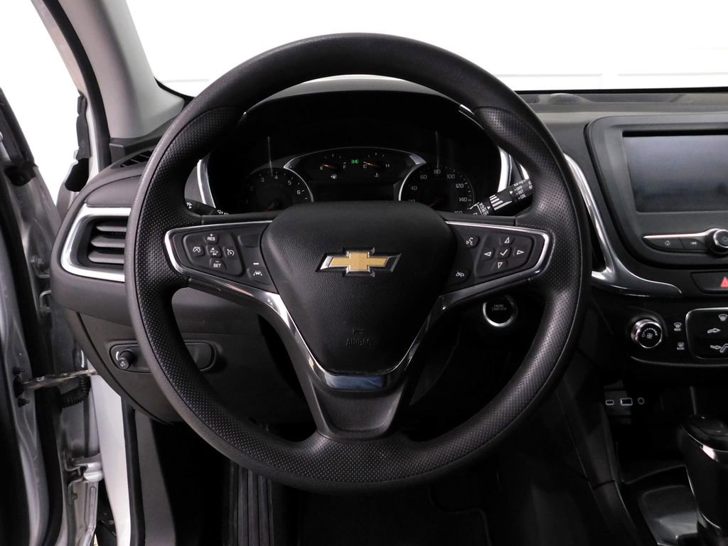 Used 2020 Chevrolet Equinox LT image 41