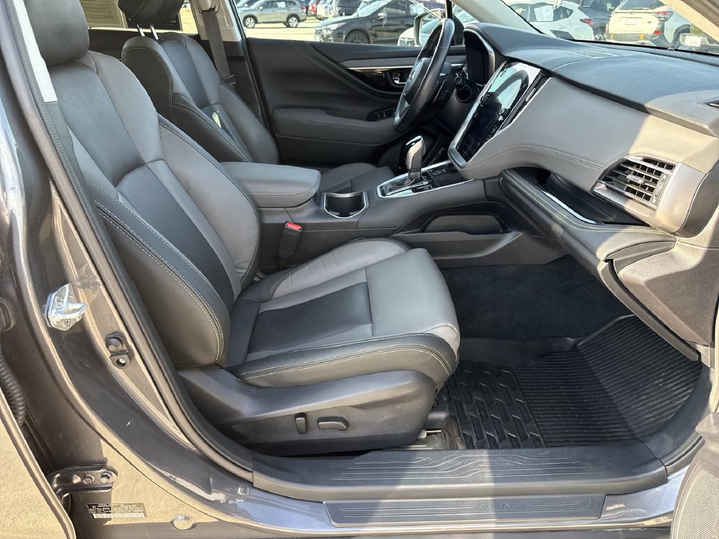 Used 2022 Subaru Outback Onyx Edition XT w/ Popular Package #2 AWD/4WD image 15