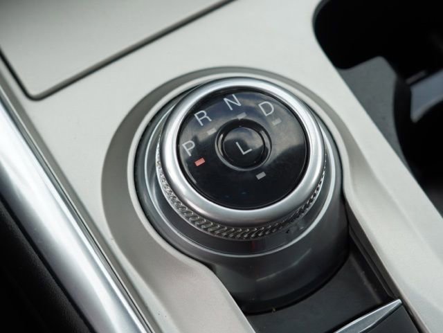Used 2022 Ford Explorer XLT w/ Equipment Group 202A RWD image 30