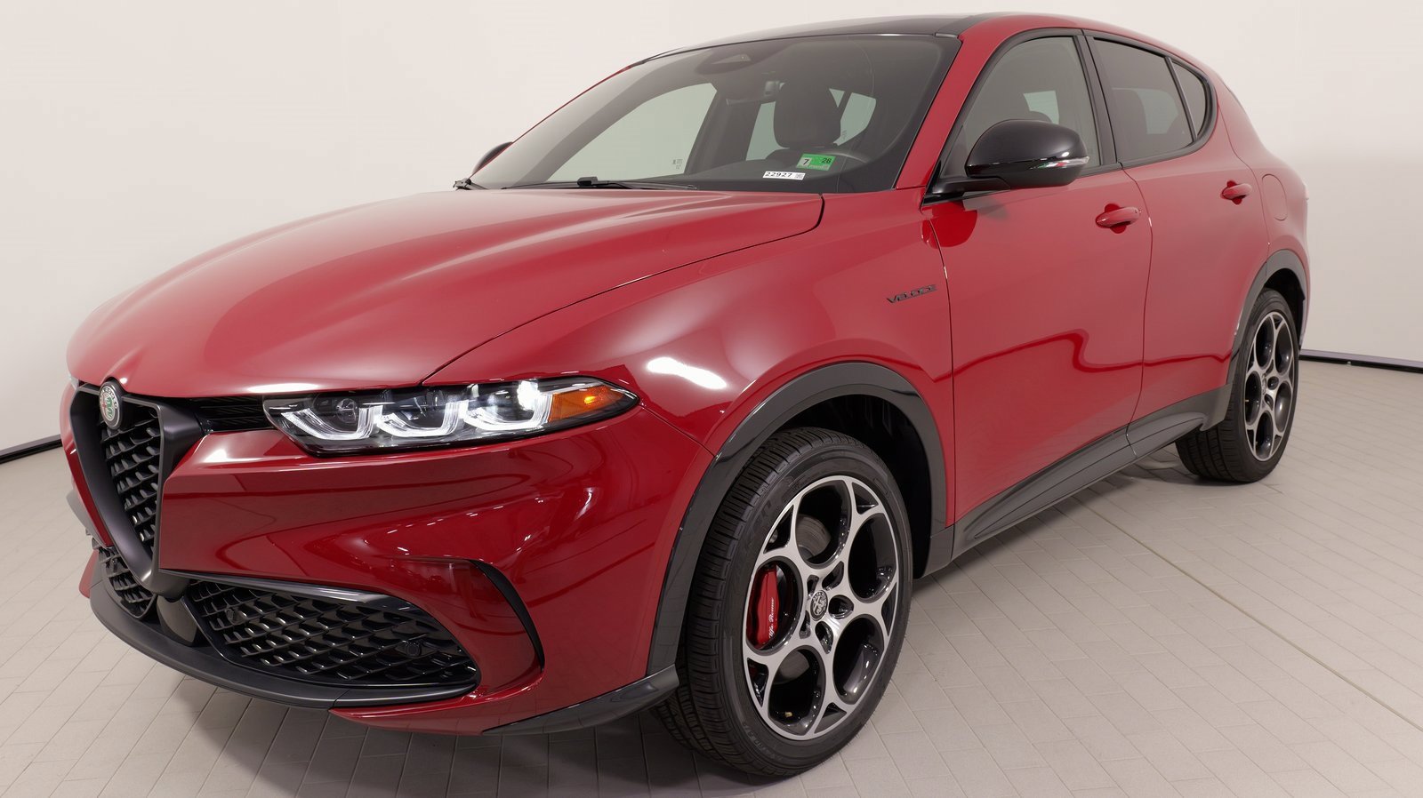 Used 2024 Alfa Romeo Tonale Veloce image 6