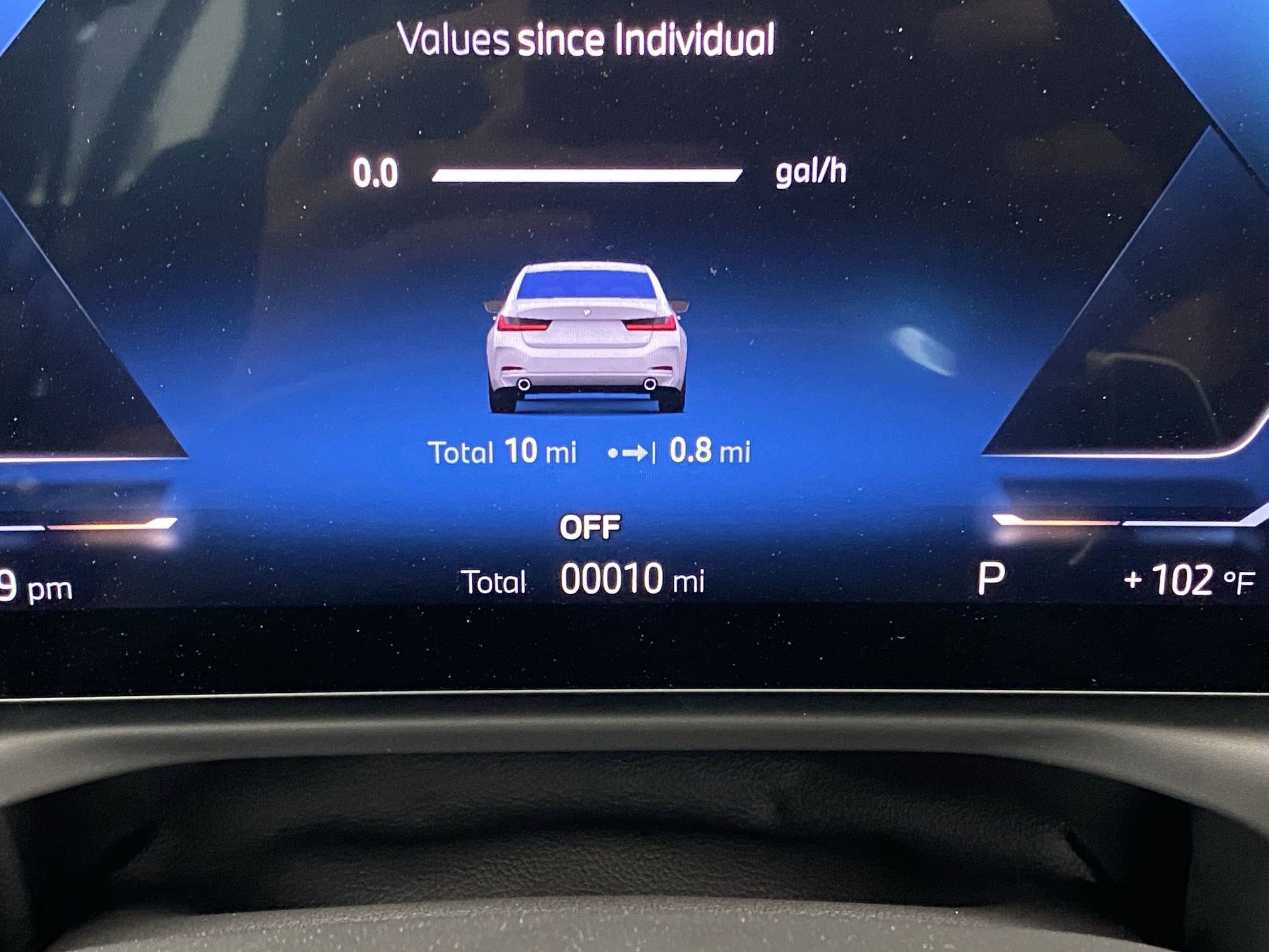 Used 2025 BMW 330i xDrive Sedan w/ Convenience Package image 18