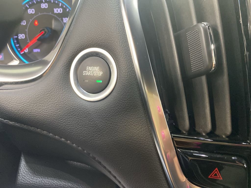 Certified 2023 Chevrolet Traverse LT FWD image 23