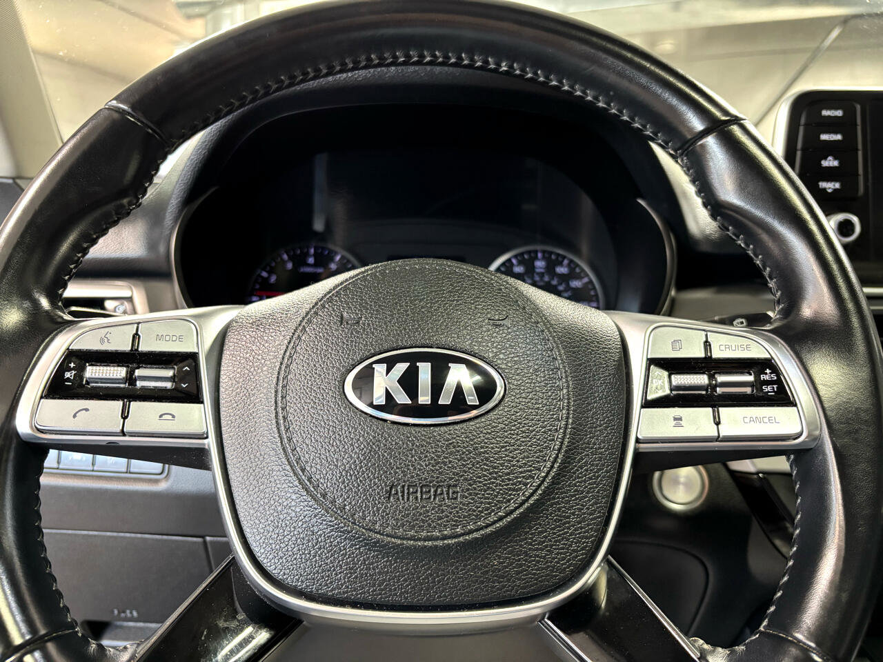 Used 2020 Kia Telluride S image 29