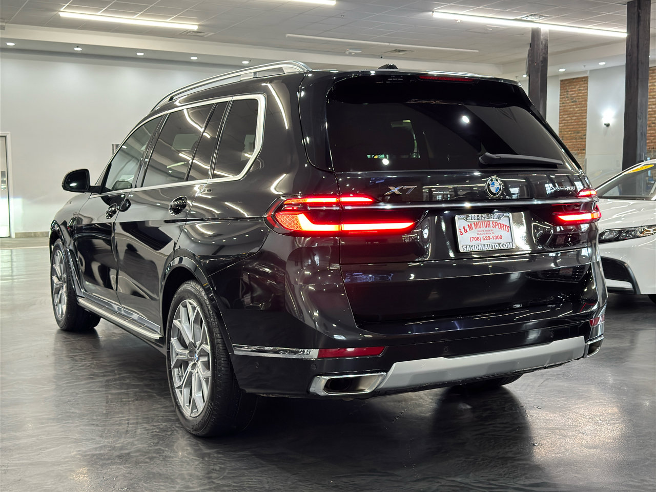 Used 2023 BMW X7 xDrive40i w/ Premium Package image 20