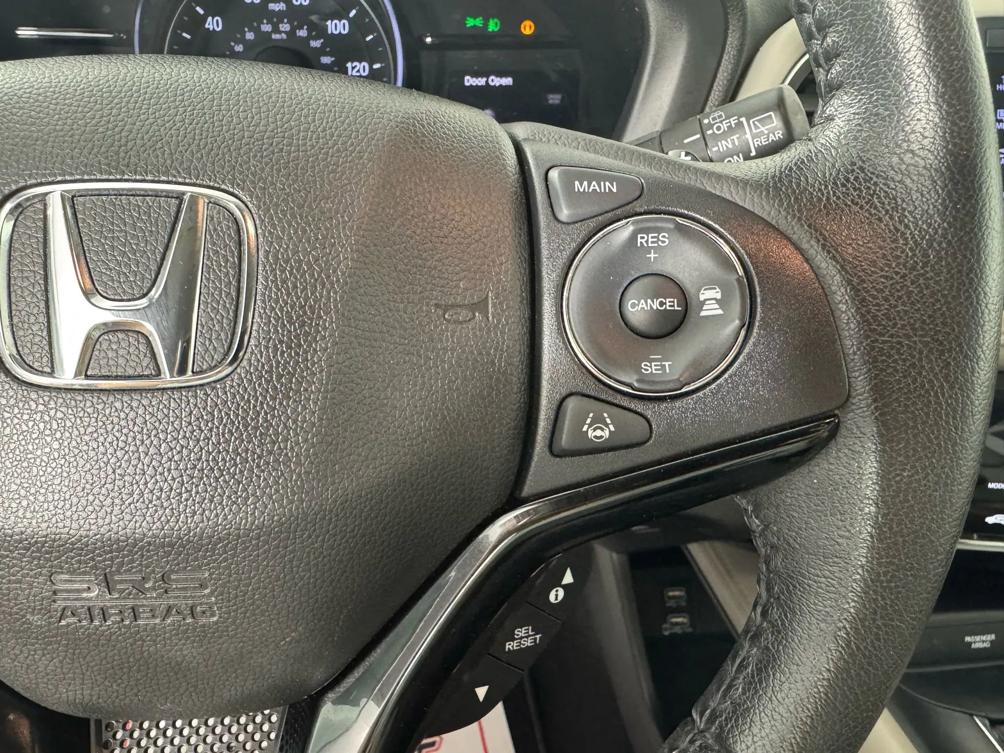 Used 2022 Honda HR-V EX-L image 17