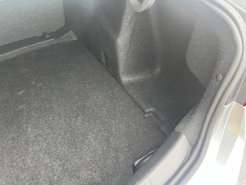 Used 2025 Chevrolet Malibu LT image 19