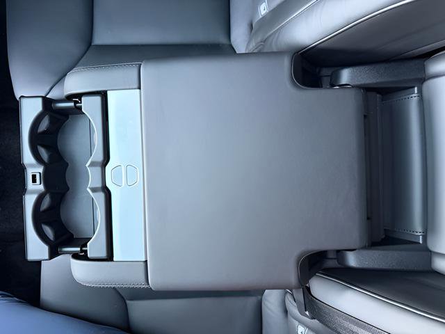 Certified 2024 Land Rover Range Rover Long Wheelbase Autobiography image 30