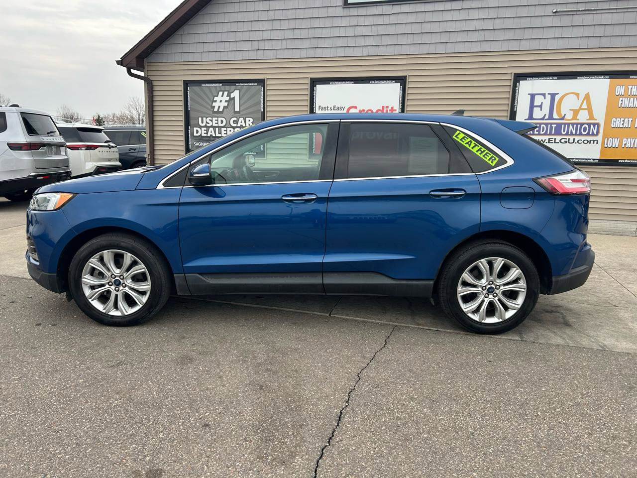 Used 2022 Ford Edge Titanium w/ Equipment Group 301A image 8