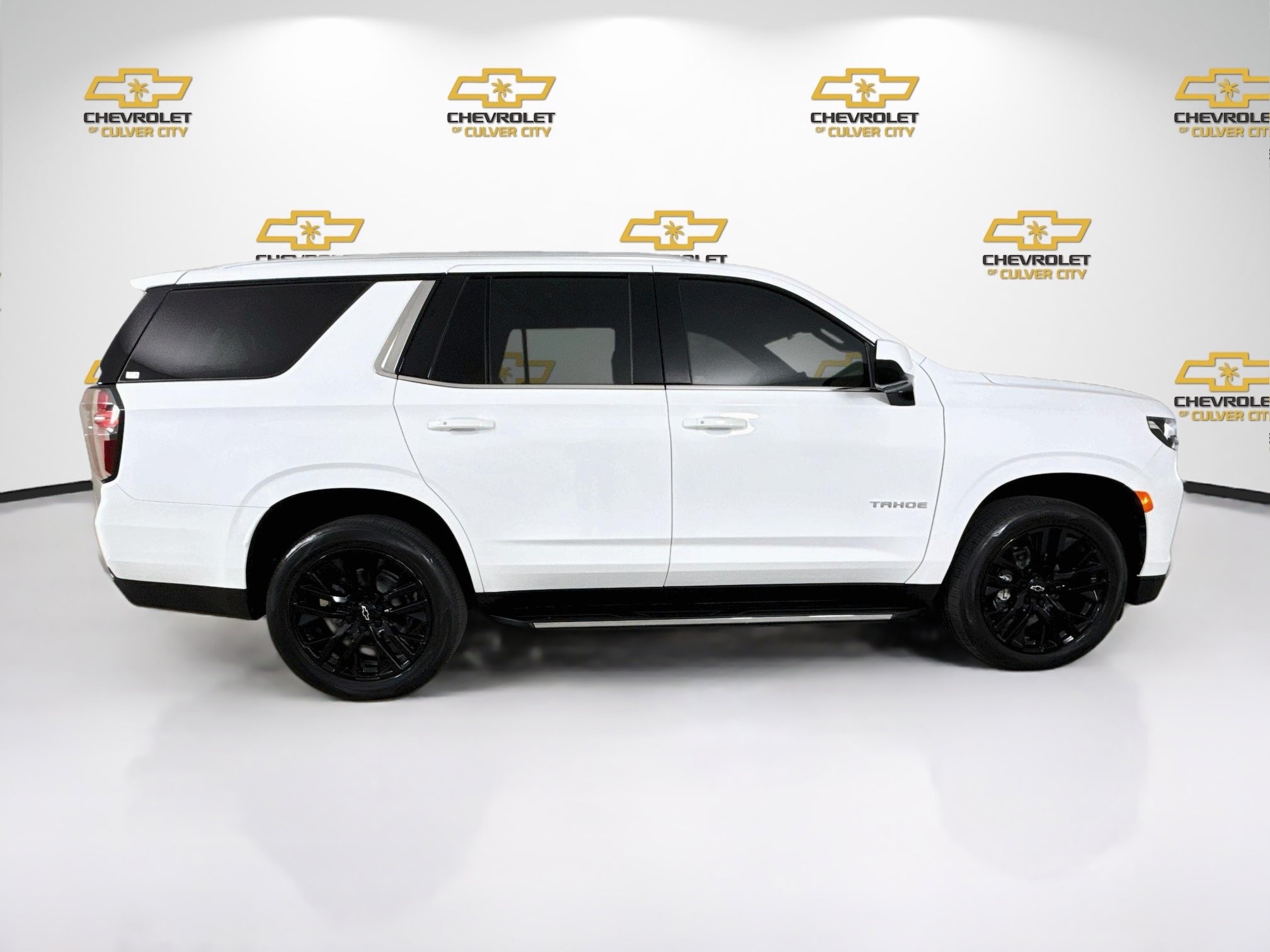 Used 2023 Chevrolet Tahoe LS AWD/4WD image 9