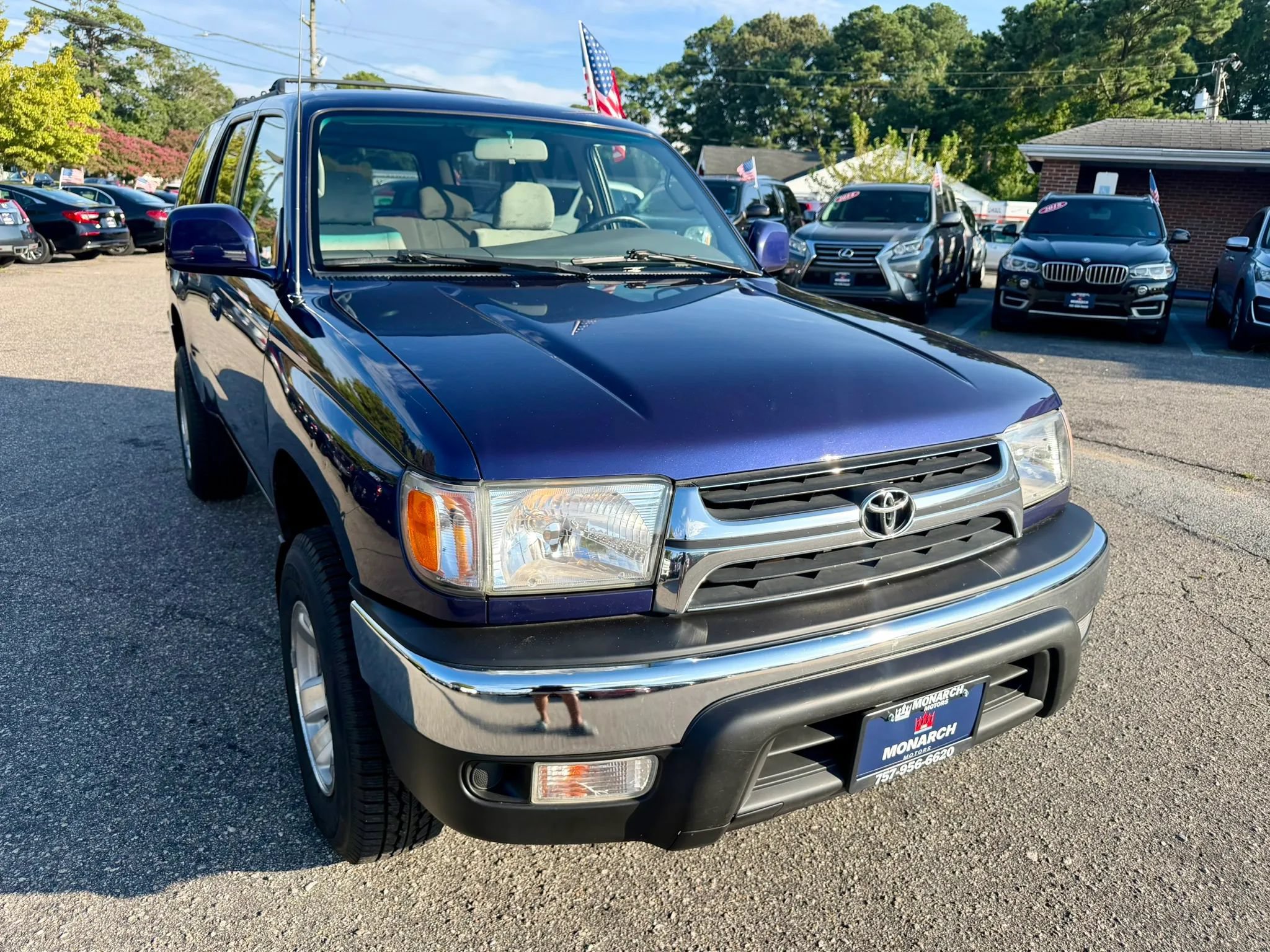 Used 2002 Toyota 4Runner SR5 AWD/4WD image 7