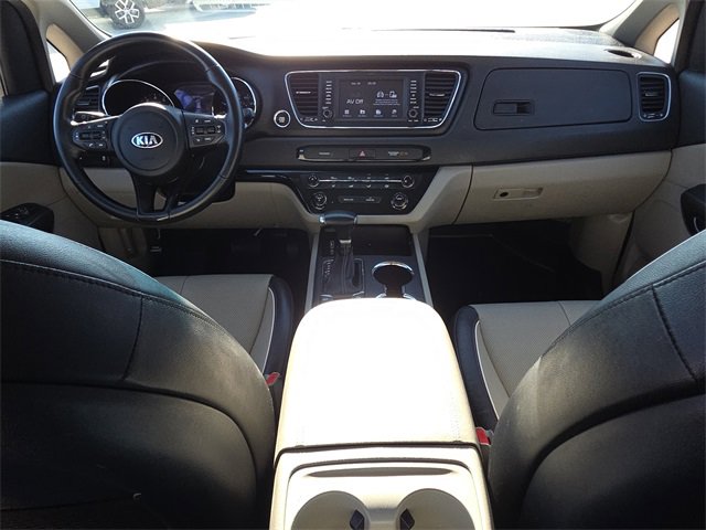Used 2019 Kia Sedona EX image 12