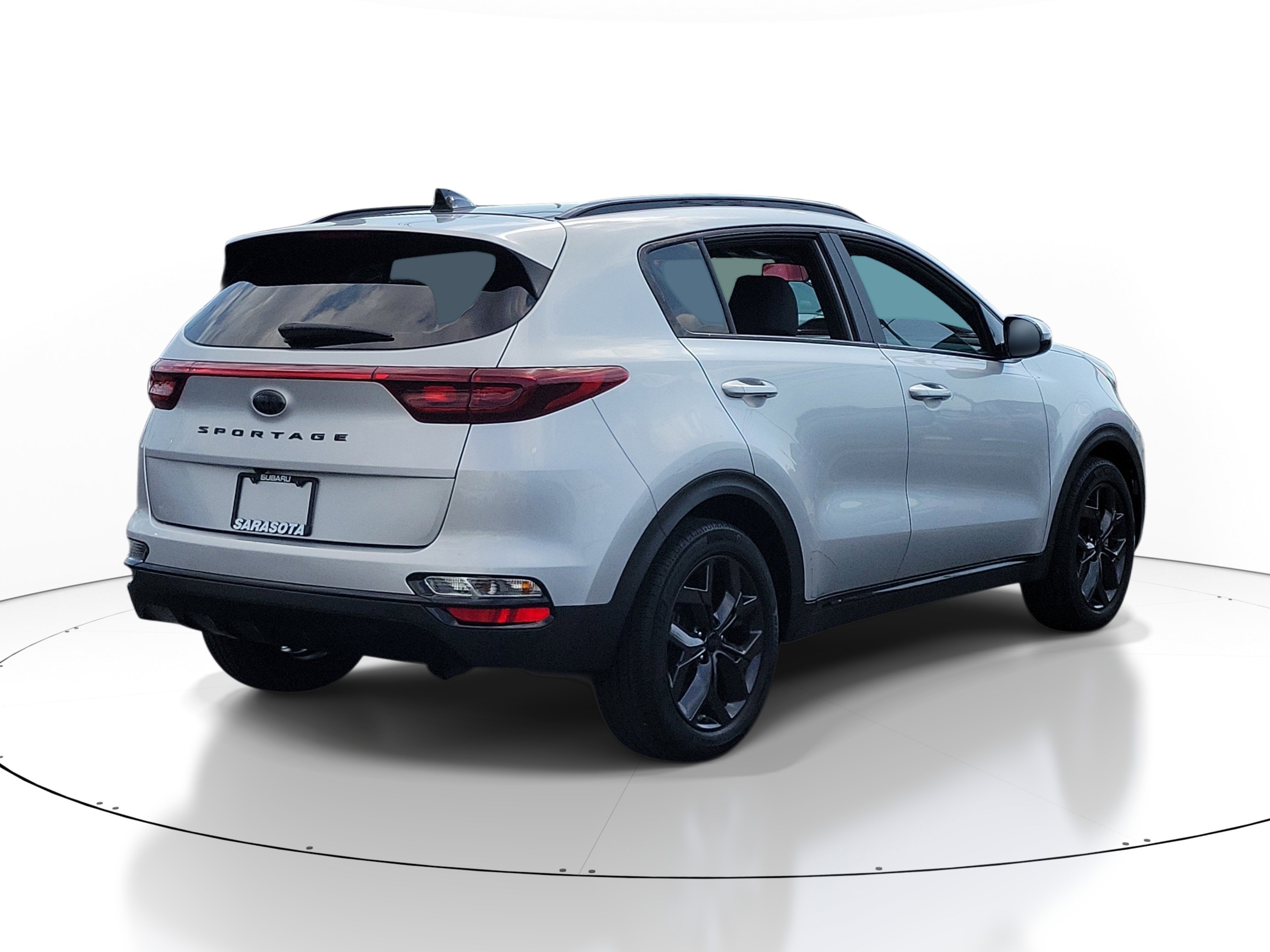 Used 2022 Kia Sportage Nightfall Edition FWD image 6