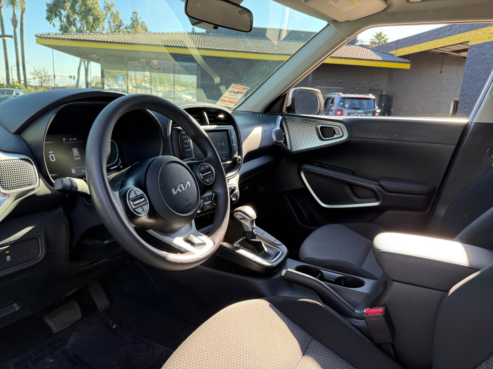 Used 2024 Kia Soul LX w/ Option Group 015 image 15