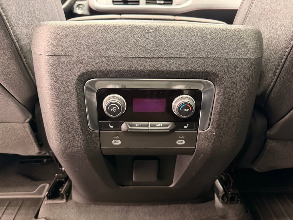 Used 2023 Chevrolet Tahoe RST w/ Luxury Package image 24